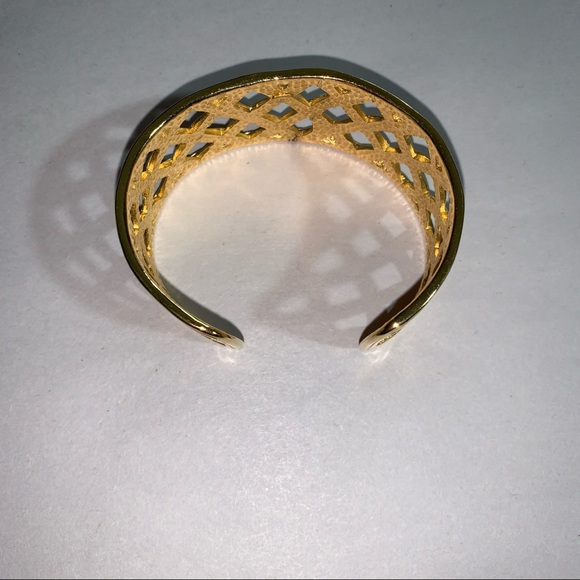 CHANEL P96 Gold Lattice Cuff Bracelet $1800 - Picture 10 of 14